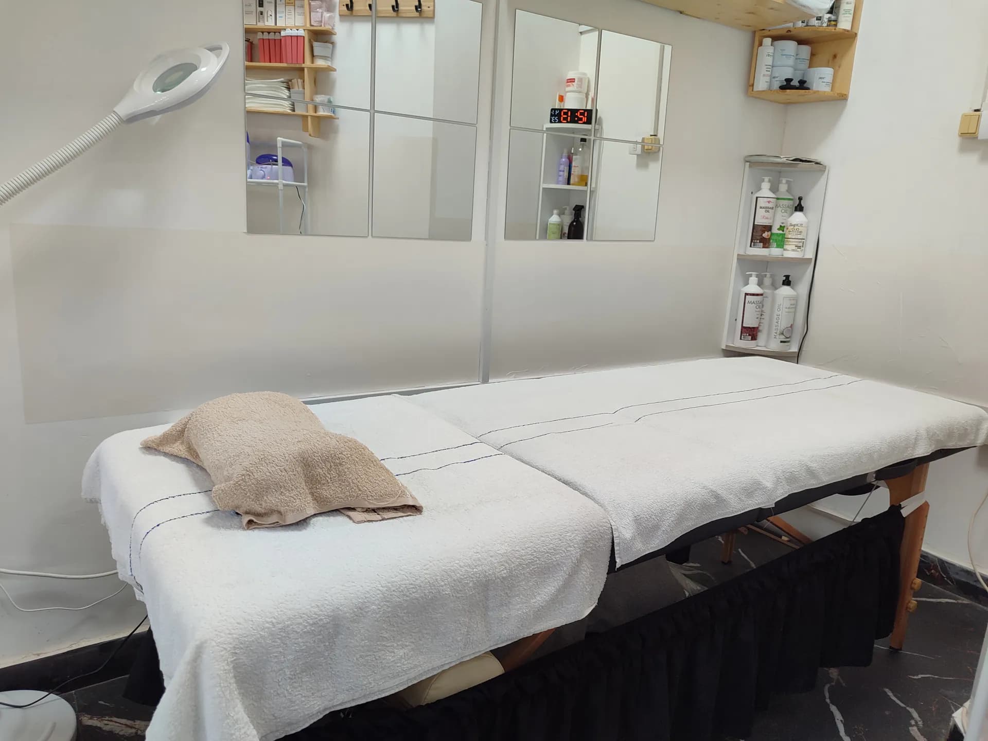 Luksuzni spa krevet za masažu i tretmane tela